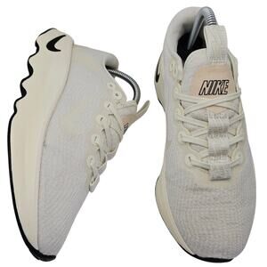 Nike Motiva Sail Pale Ivory Guava Womens 7.5 Running Shoes Sneakers